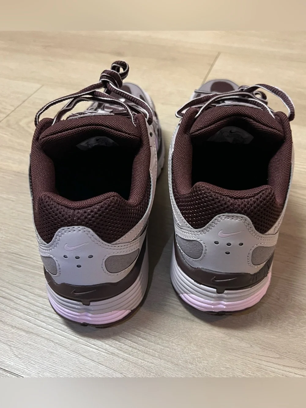 NEW NIKE P-6000 Burgundy Crush Pink Foam WMNS HV2522 600